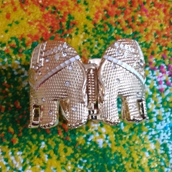 Lilly Pulitzer Tusk Tusk Cuff - Picture 3 of 10